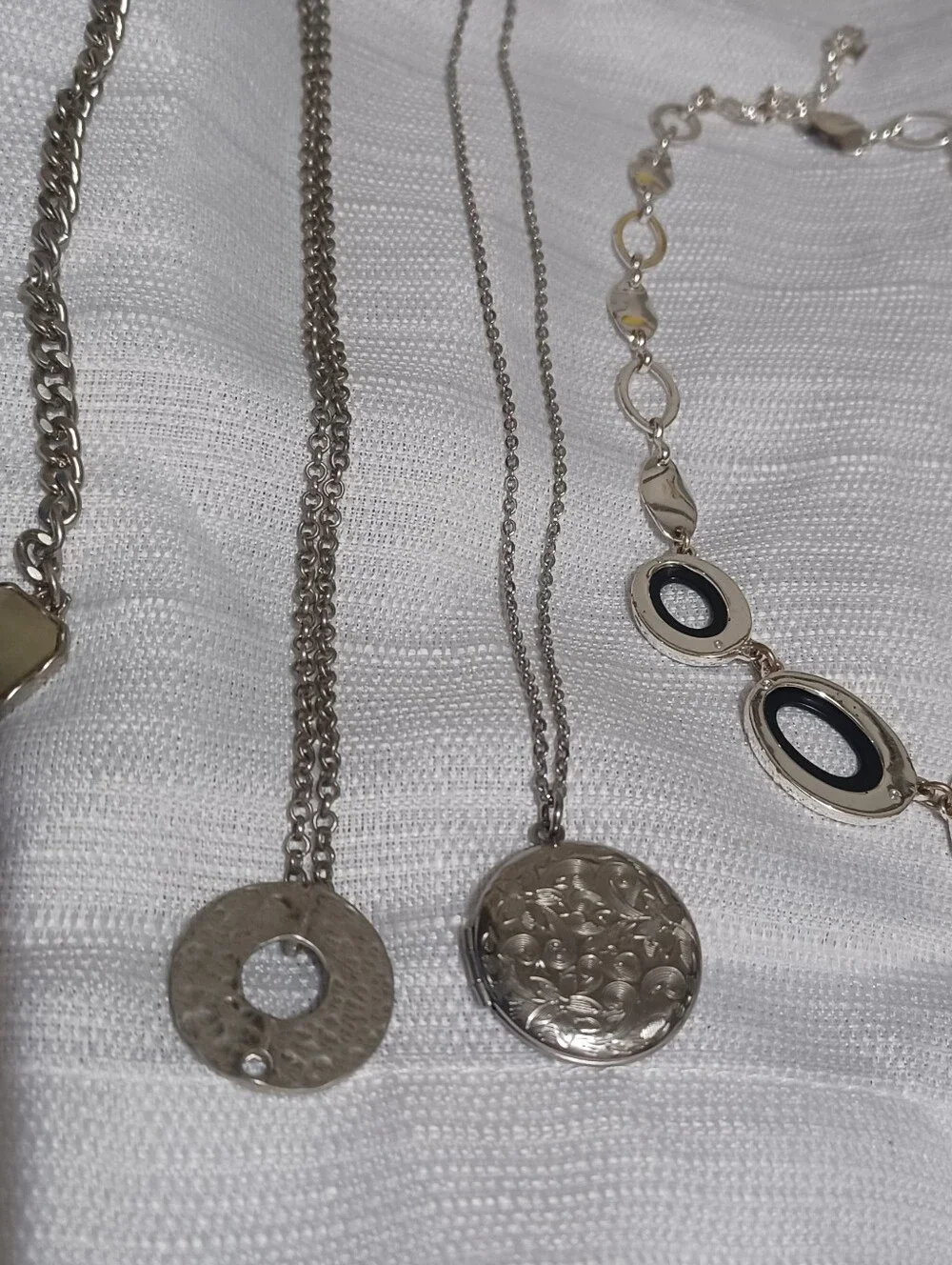 Business casual necklace jewelry lot bundle 2 long silver picture lockets signed